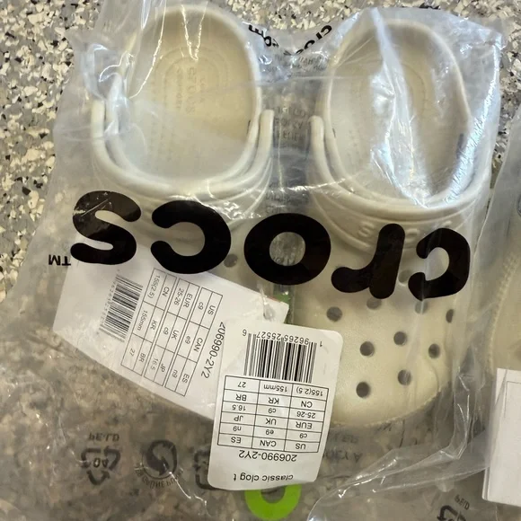 Bundle of 2 -NWT Crocs Bone Neutral Color - c8 and c9 - Picture 4 of 5